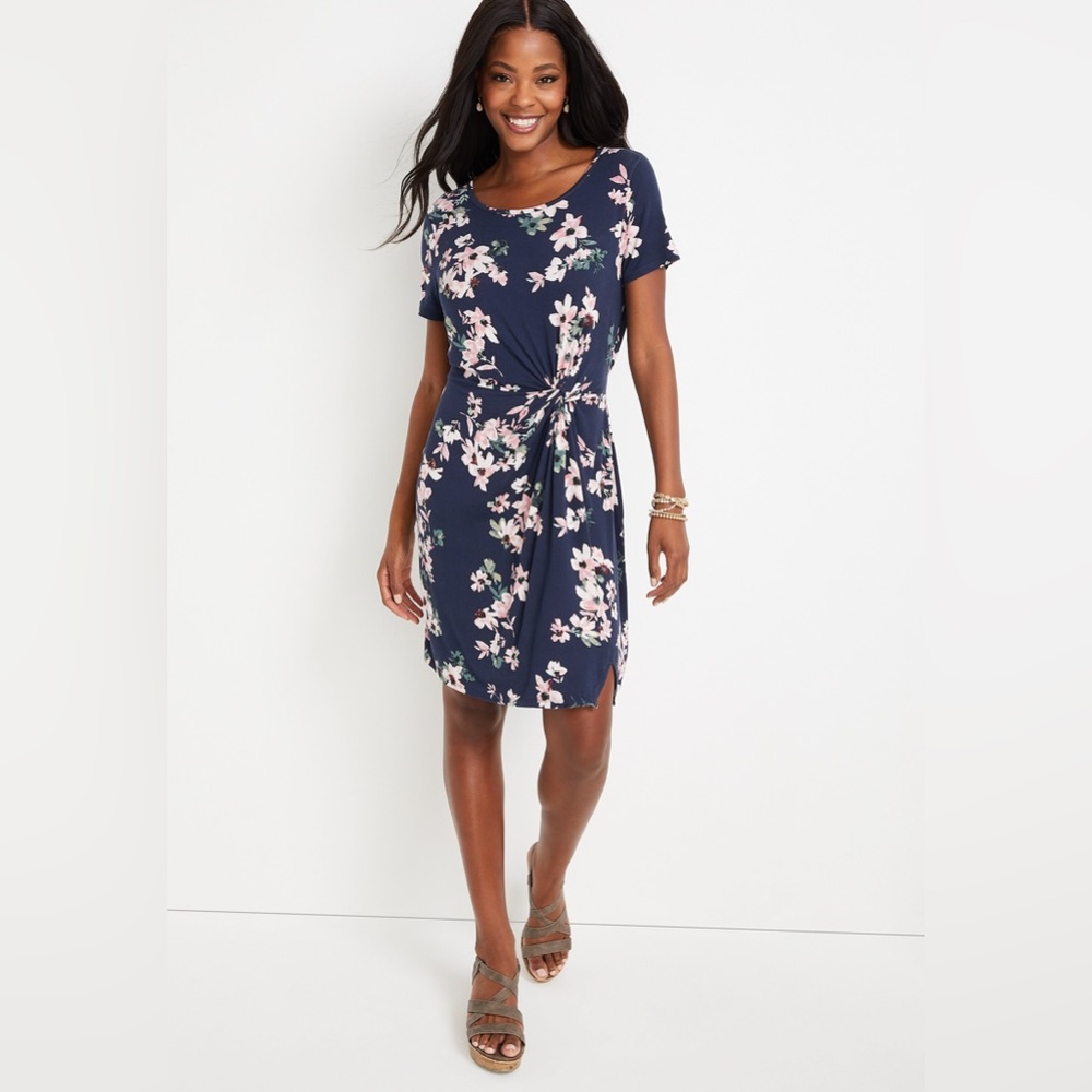 EUC XL Maurices 24/7 Front Knot Dress Navy Blue/Floral Print